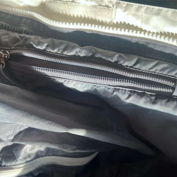 North Face Rain Jacket - Picture 3 of 6